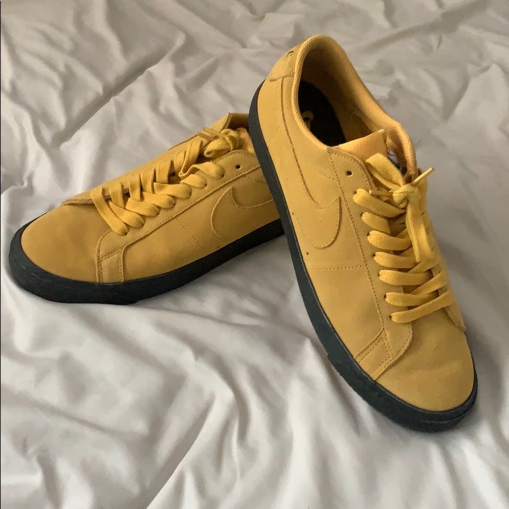 Nike sb zoom air blazers size 11.5